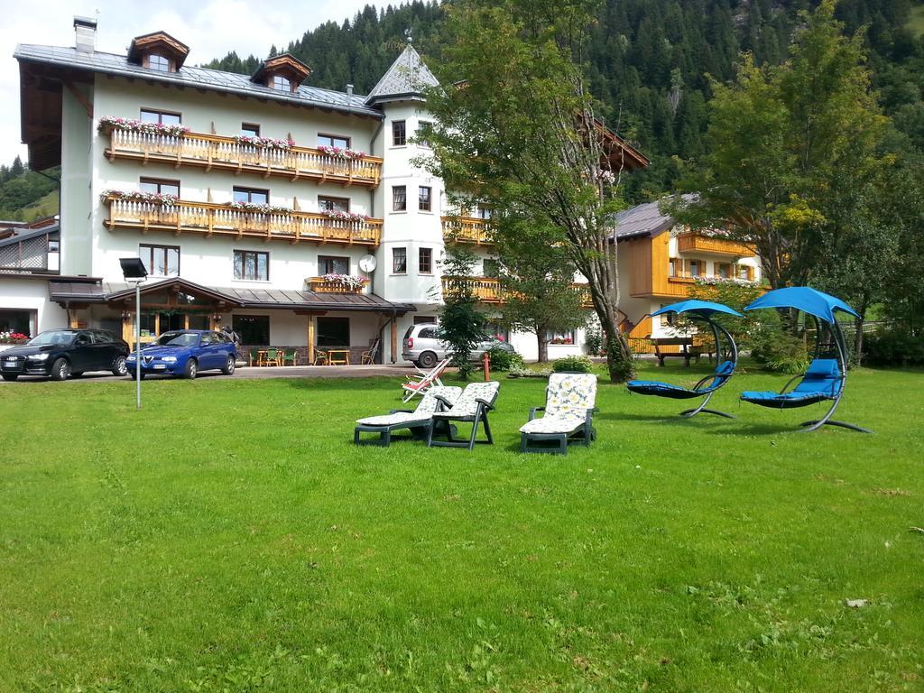 Hotel Edelweiss 3*