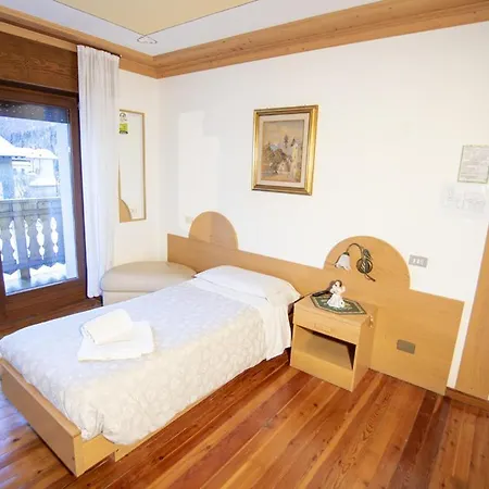Hotel Edelweiss Val di Zoldo Extérieur photo