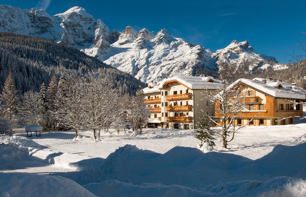 Edelweiss Hotel 3*